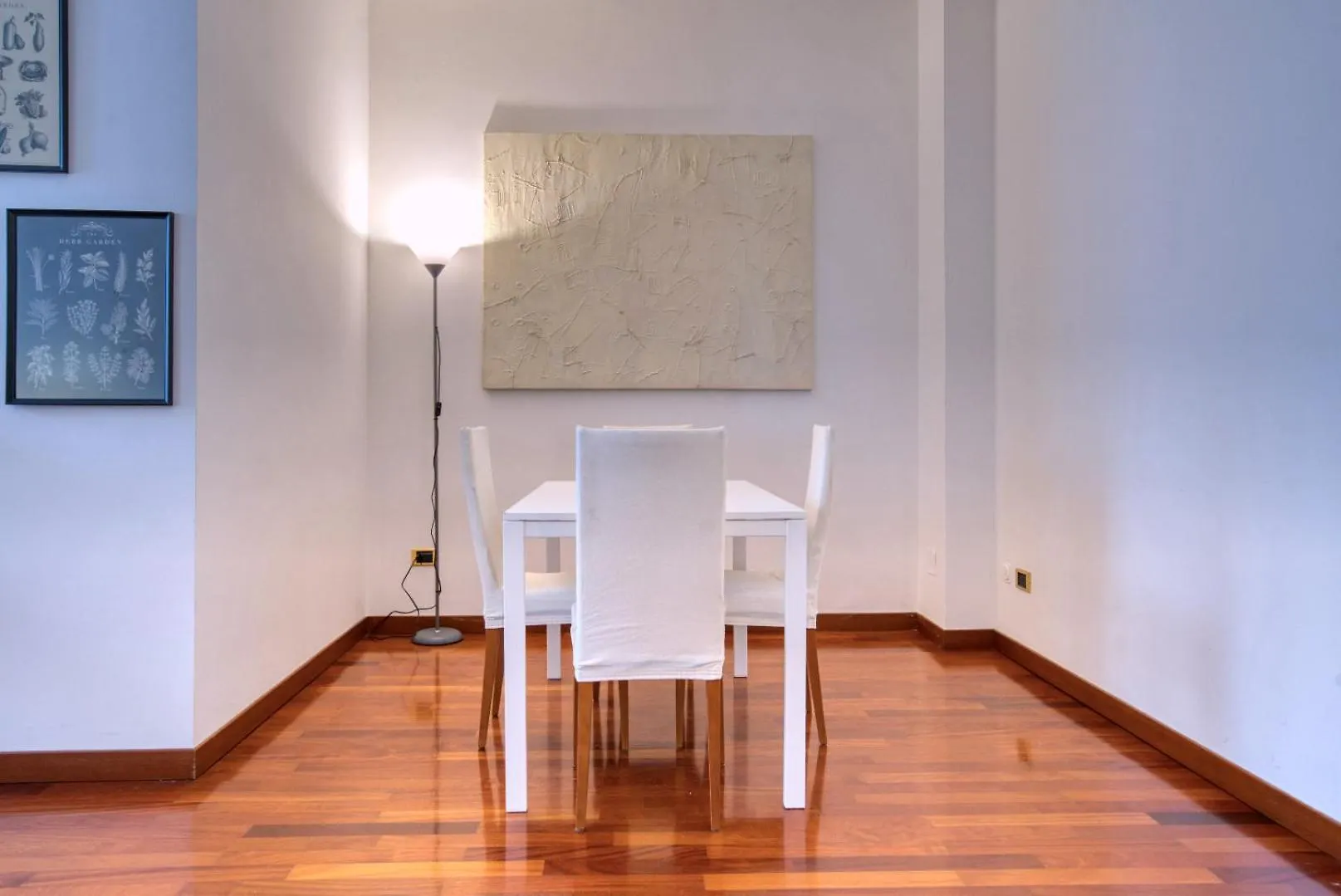 At Home - Turati/Porta Nuova Apartment Milán