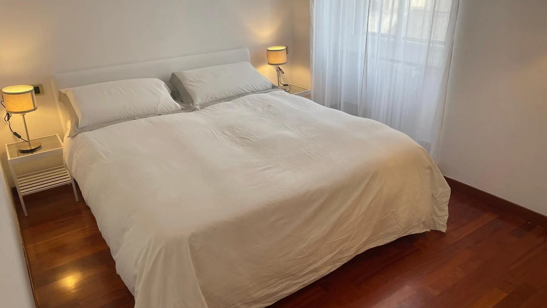 At Home - Turati/Porta Nuova Apartment Milan 0*,  Italy